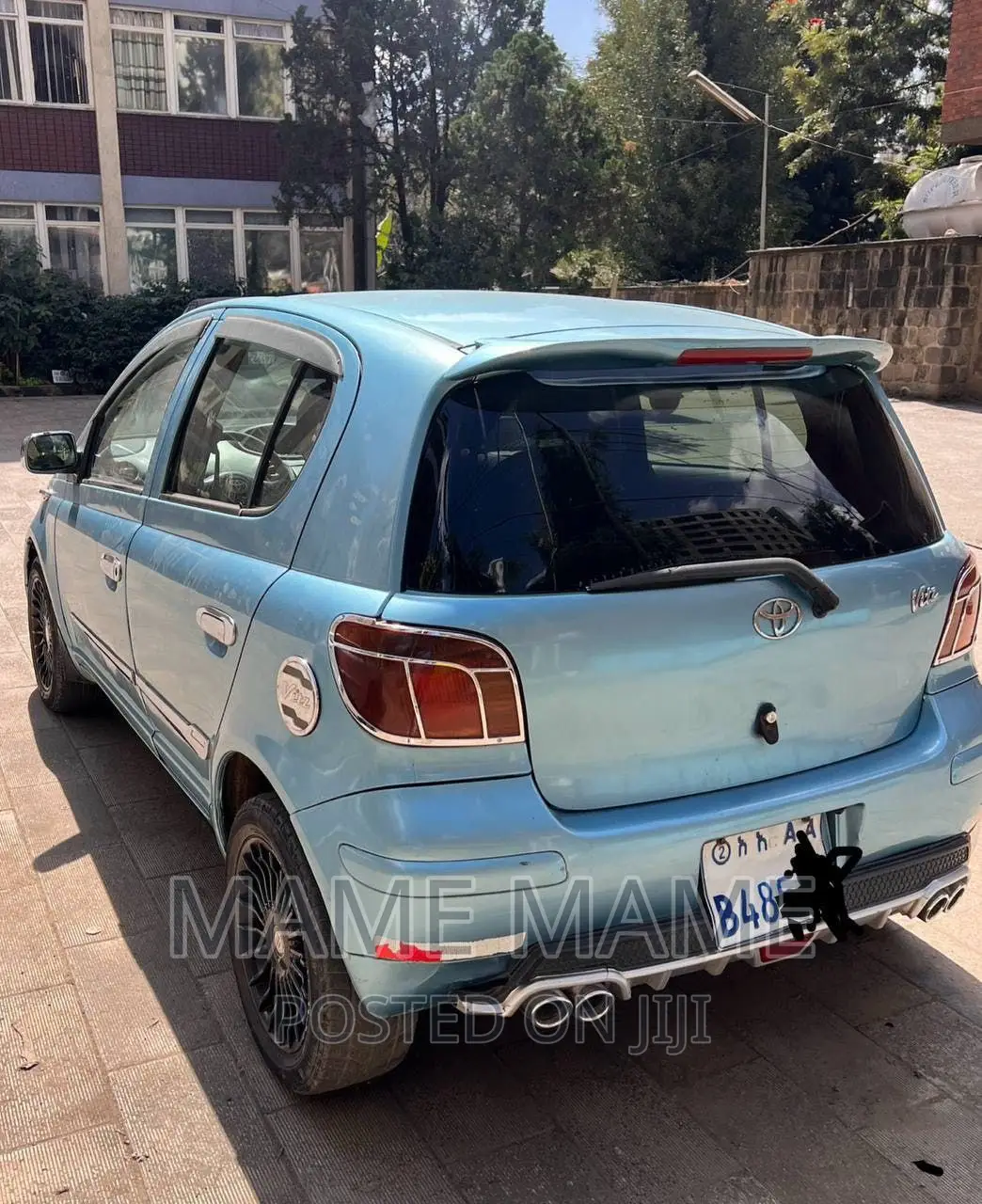 Toyota Vitz 2002 Gray