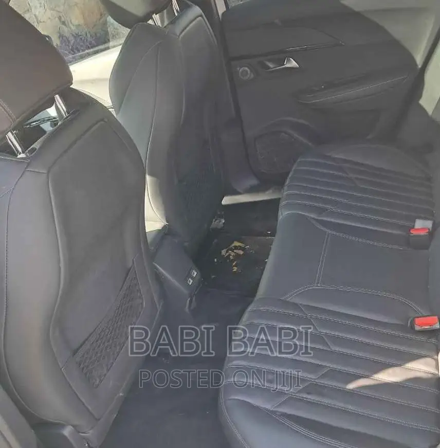 New Peugeot 2008 2023 Gray