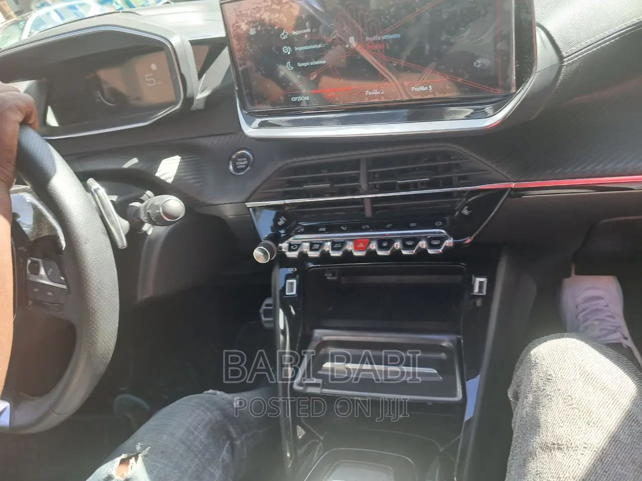 New Peugeot 2008 2023 Gray