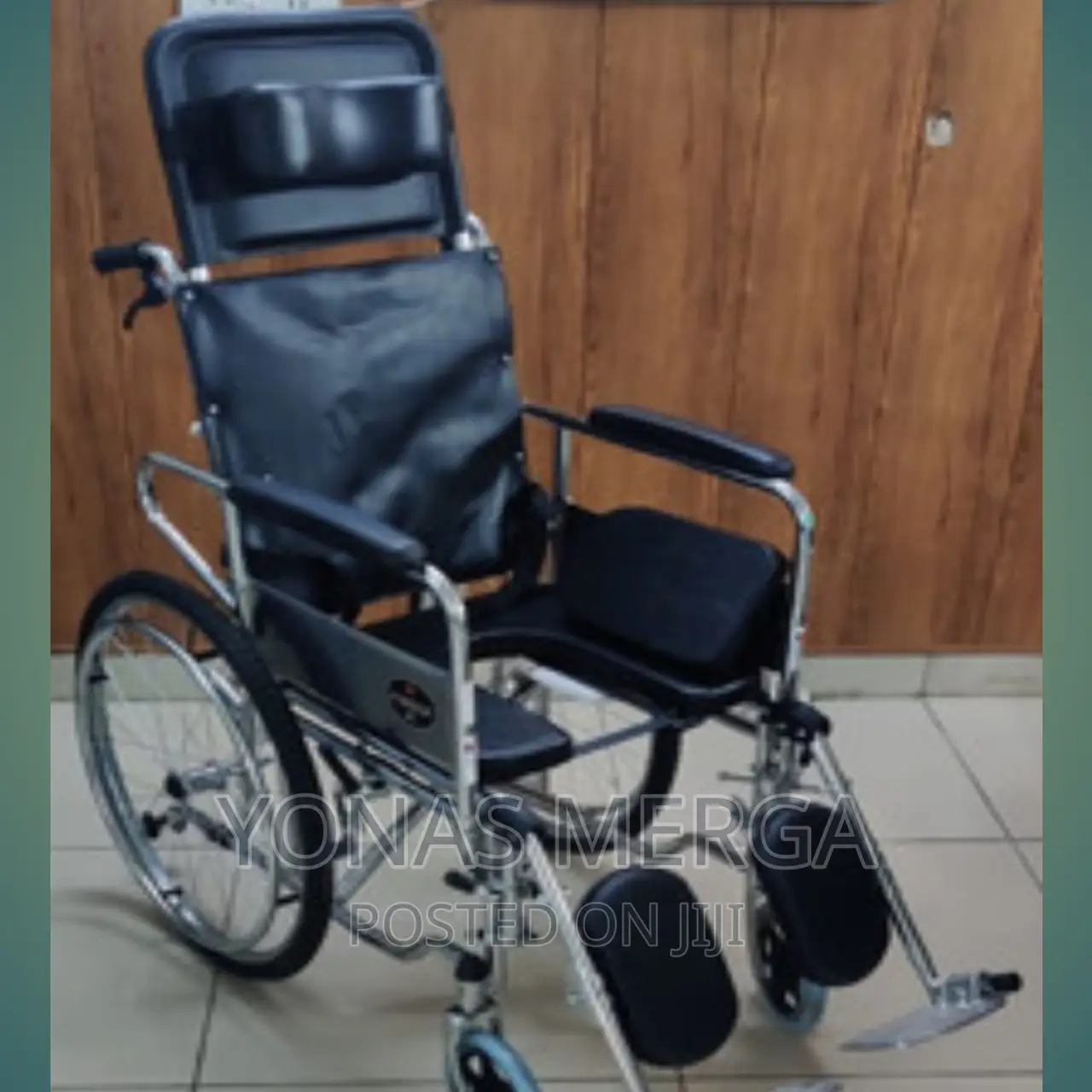Wheelchair_popo Instant Mobility Victory Standard Wheelchair