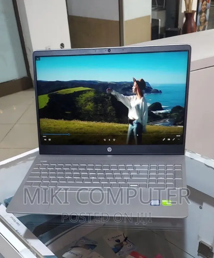 New Laptop HP Pavilion 15 16GB Intel Core I7 SSD 512GB