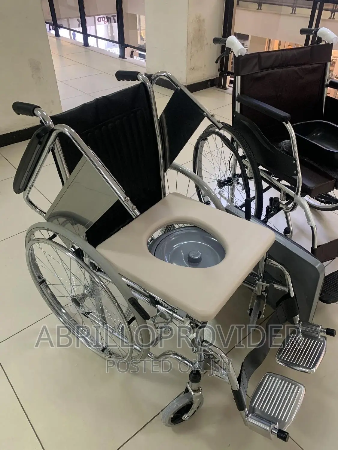 Medical Commode Wheelchair#Wheelchair#Wheelchair;Wheelchair
