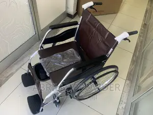 እንደ መሳቢያ የሚሳብ Toilet Wheelchair~Wheelchair|New~Wheelchair