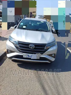 Toyota Rush 2019 Silver