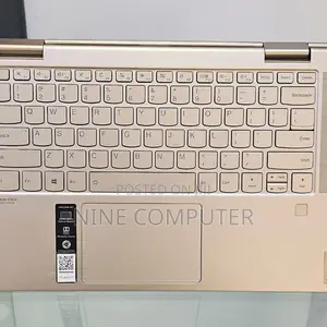 New Laptop Lenovo Yoga 710 8GB Intel Core I5 SSD 512GB