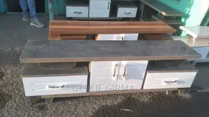 1,50cm ላምኔት ቲቪ ማስቀመጫ