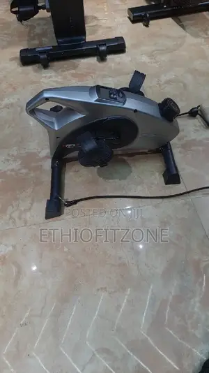 Photo - Leg and Hand Exersice Bike