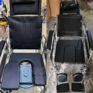 Folding Wheelchair Ideally Designed for the Elders Patients