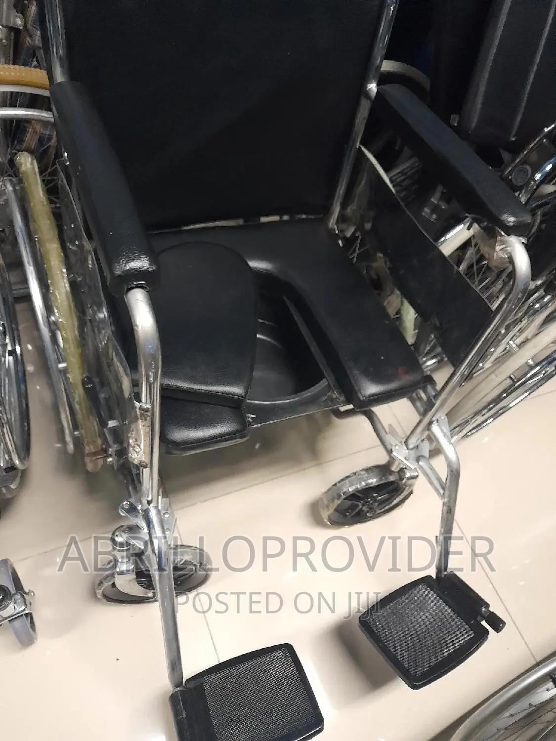 2'nd Wheelchair|Commode Wheelchair|Commode Wheelchair