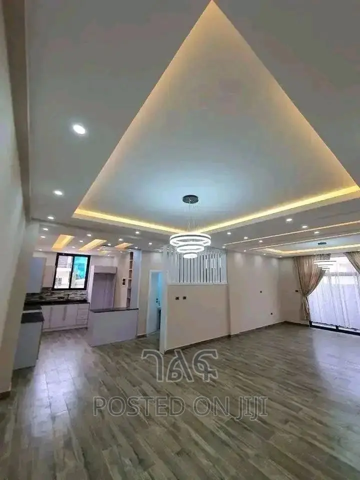 7bdrm House in አያት ቅንጡ ቪላ የግል, Bole for sale