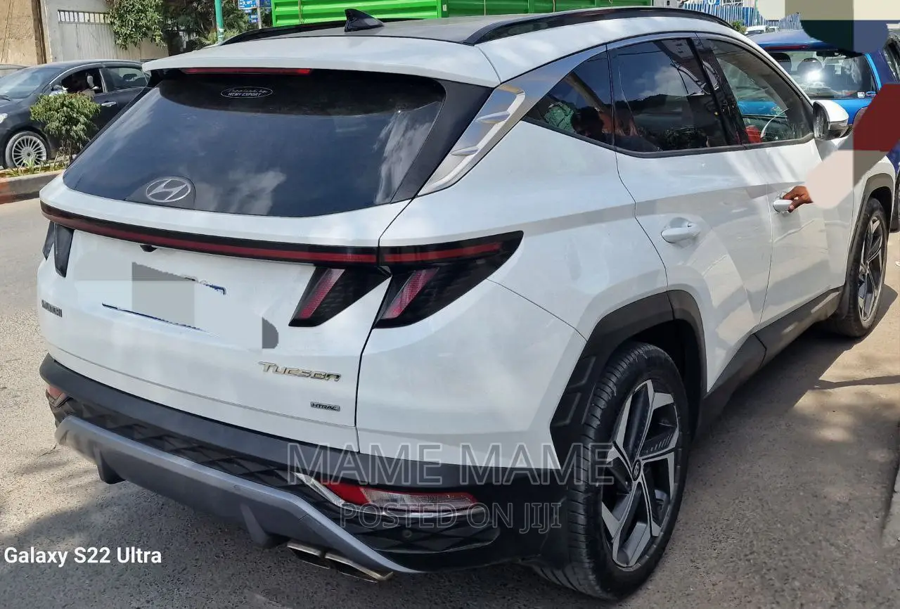 Hyundai Tucson 2021 White
