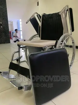 Foldable Wheelchair With Commode With Detachable Footrest