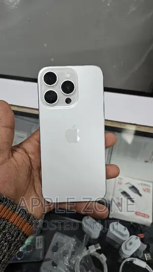 Photo - New Apple iPhone 15 Pro 256 GB White