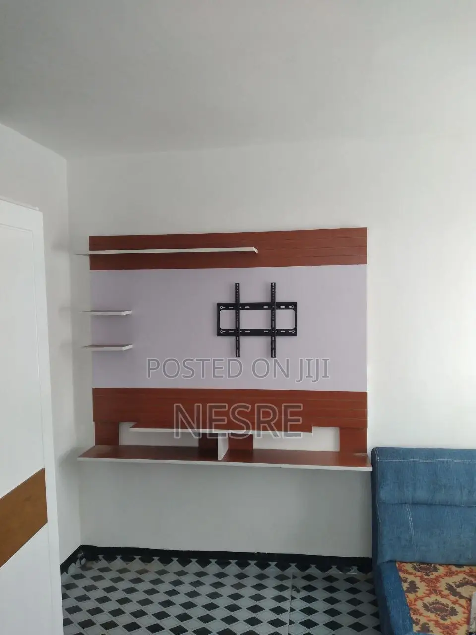 ውብ እና ማራኪ ቲቪ ስታንዶች