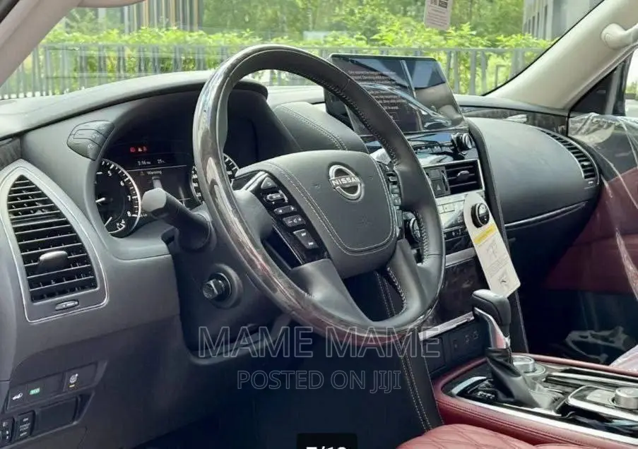 Nissan Patrol 2022 Black