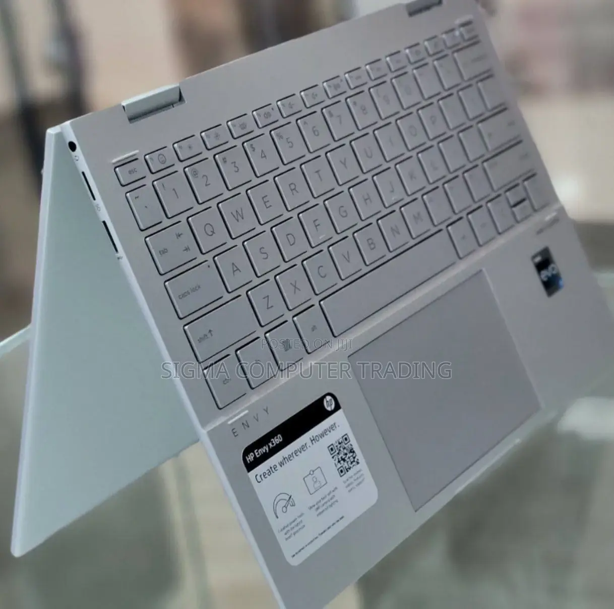 New Laptop HP Envy X360 8GB Intel Core I7 SSD 512GB