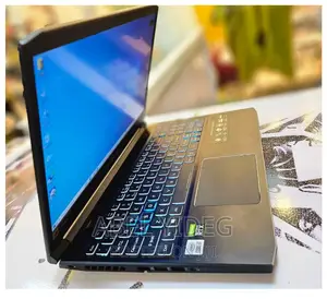 New Laptop Acer Predator Helios 300 16GB Intel Core I7 SSD 512GB