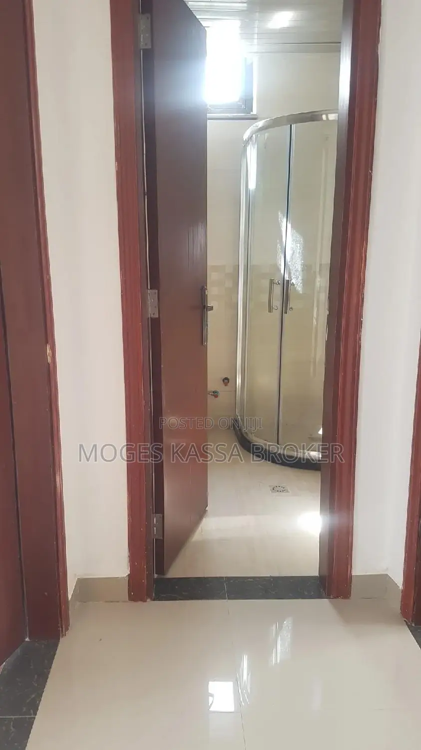 የሚሸጥ ፊጋ ኖህ ሪል እስቴት አፓርታማ ባለ 3 መኝታ 152 ካሬ ምርጥ መኖርያ አይተው ይመርጡታ