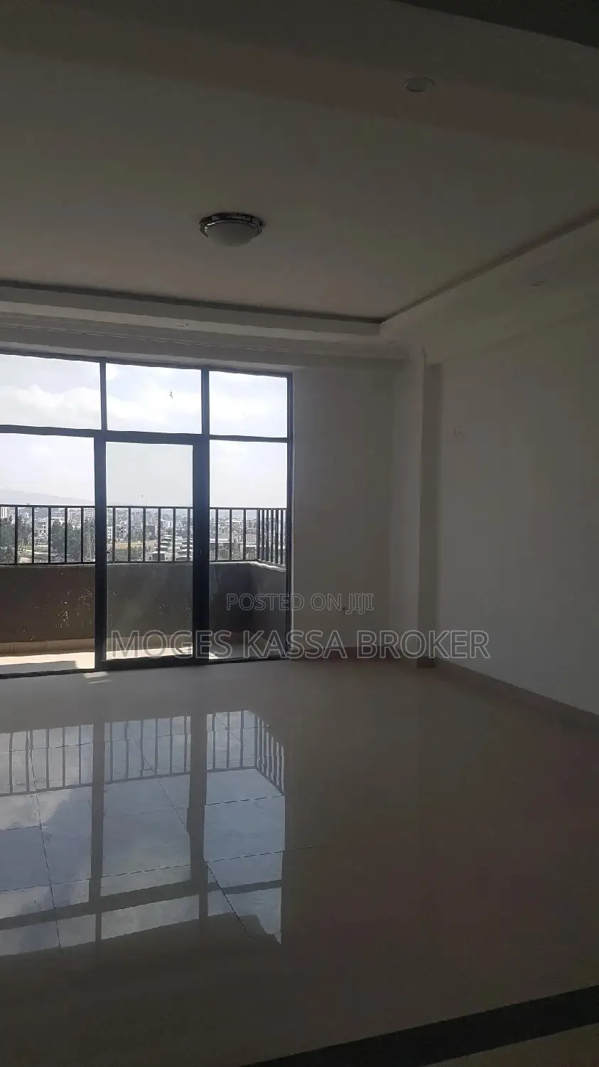 የሚሸጥ ፊጋ ኖህ ሪል እስቴት አፓርታማ ባለ 3 መኝታ 152 ካሬ ምርጥ መኖርያ አይተው ይመርጡታ