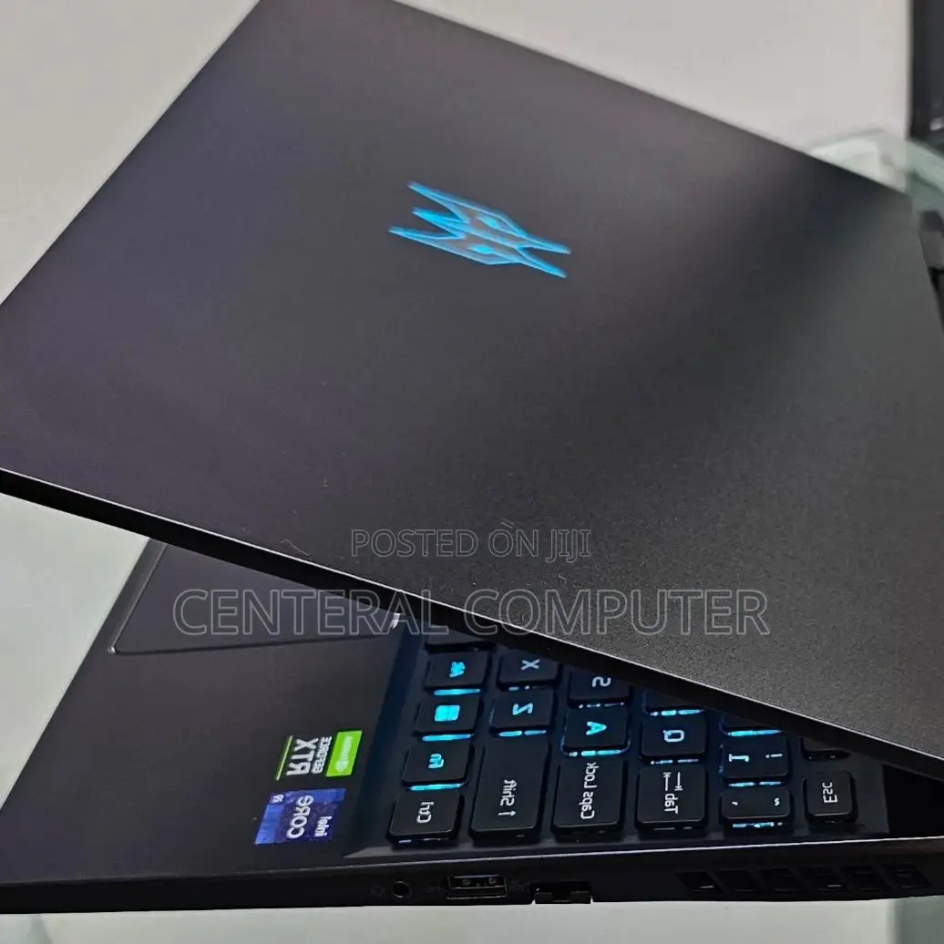 New Laptop Acer Predator Helios 300 16GB Intel Core I7 SSD 512GB