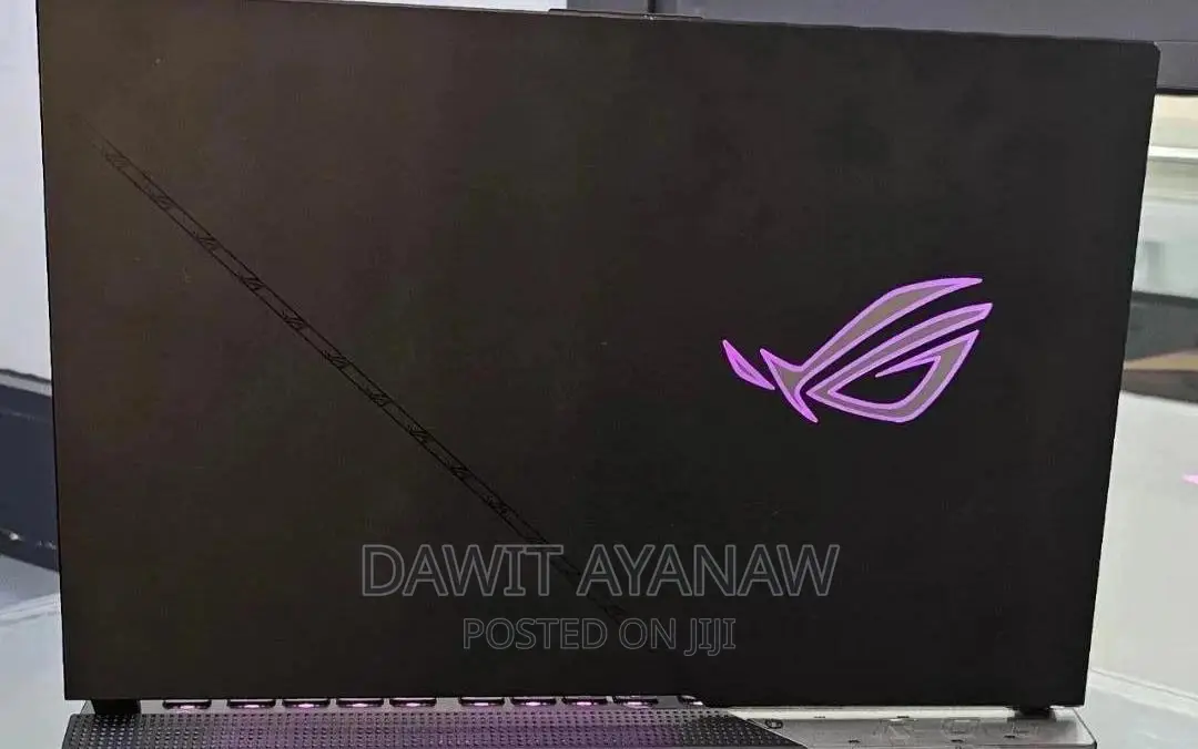 New Laptop Asus ROG Strix G15 16GB Intel Core i9 SSD 1T