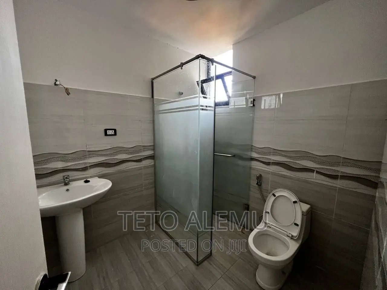 Furnished 3bdrm Apartment in Apartment For Sale, Bole for sale