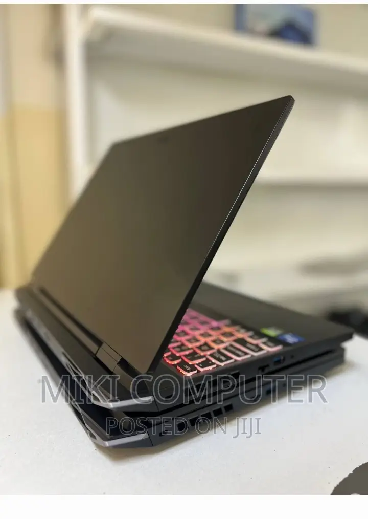 New Laptop HP 16GB Intel Core I7 HDD+SSD 512GB