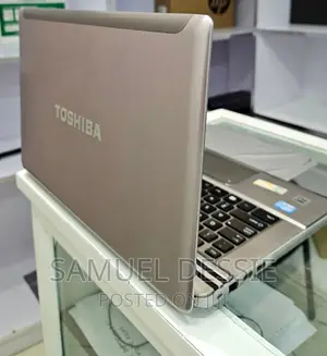 Laptop Toshiba Satellite C55 6GB Intel Core I5 HDD 700GB