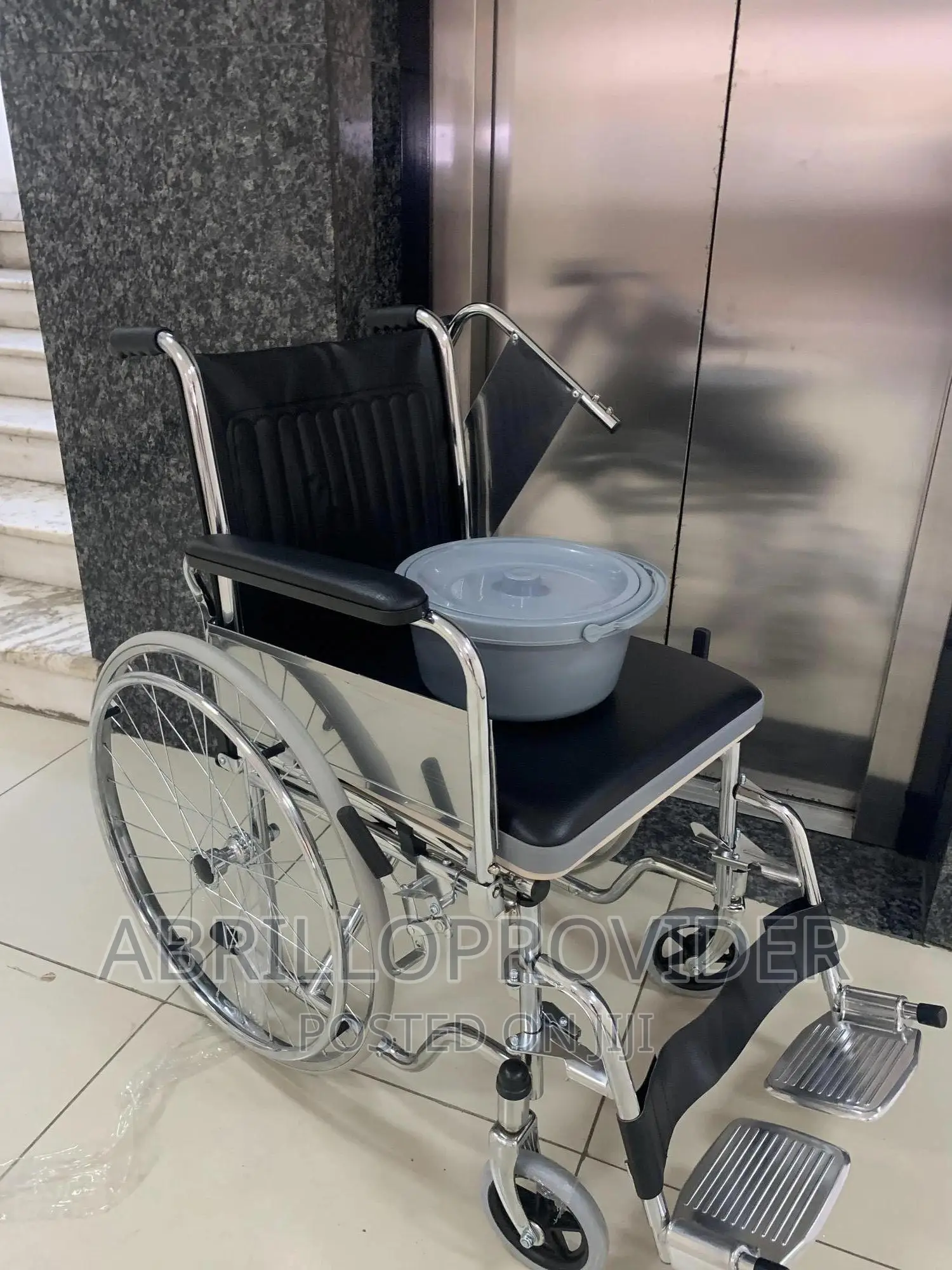 Commode Wheelchair MHL-1006,Manual Wheelchair With Attendant