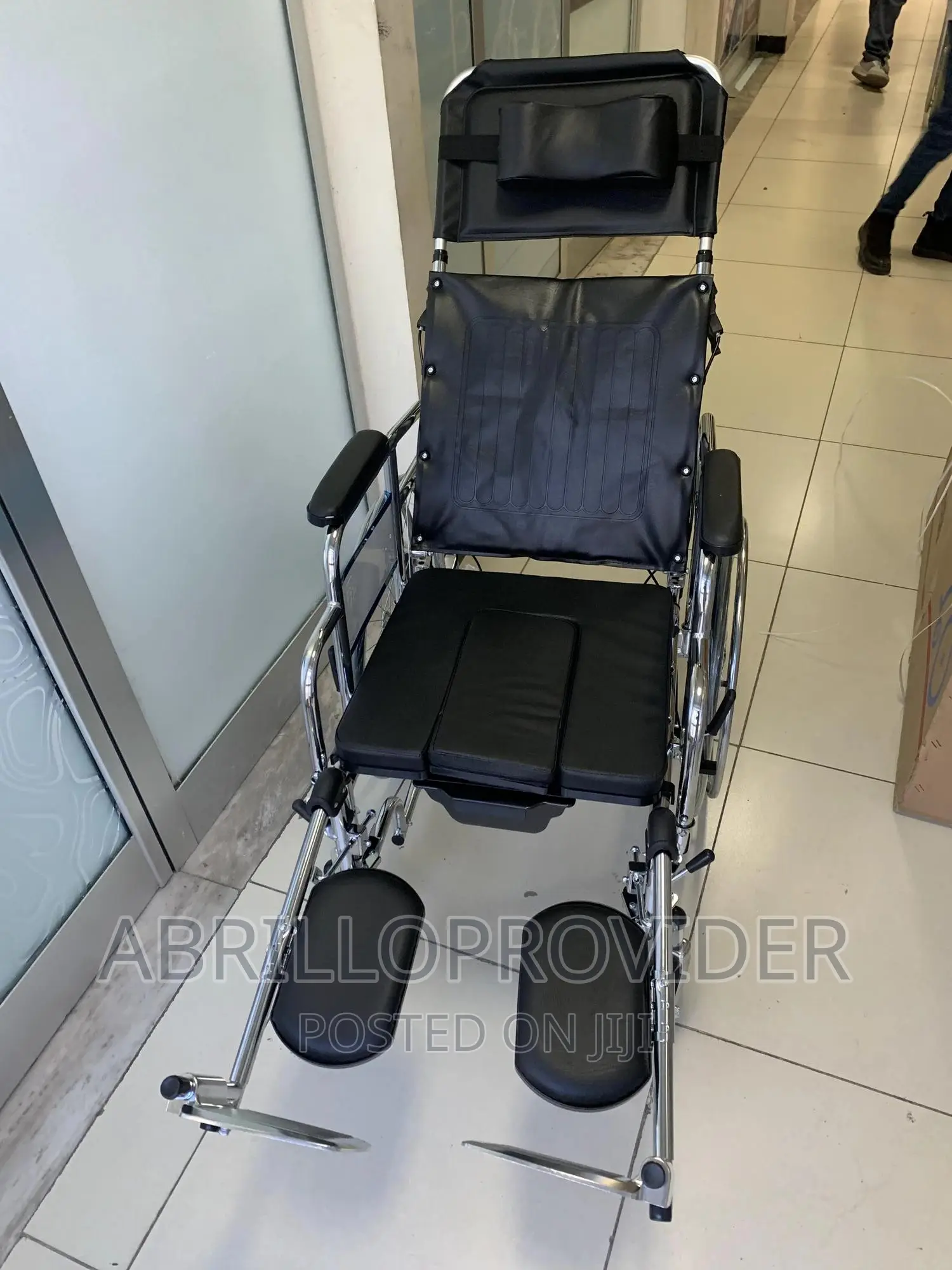 Commode Wheelchair MHL-1006, Reclining Manual Wheelchair