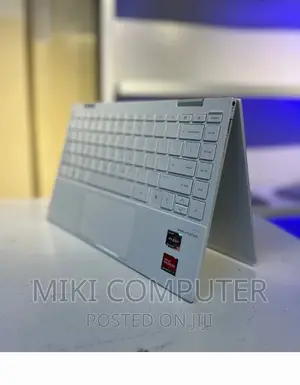 New Laptop HP Envy X360 8GB AMD Ryzen 5 SSD 512GB