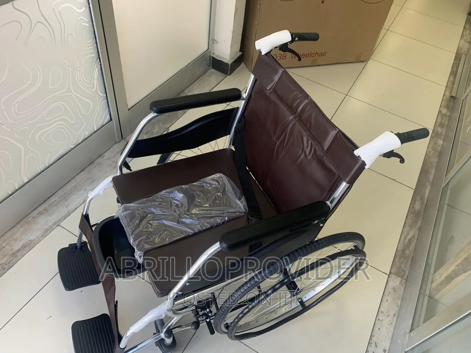 Advanced Steel Wheelchair With United Brake, Commode,