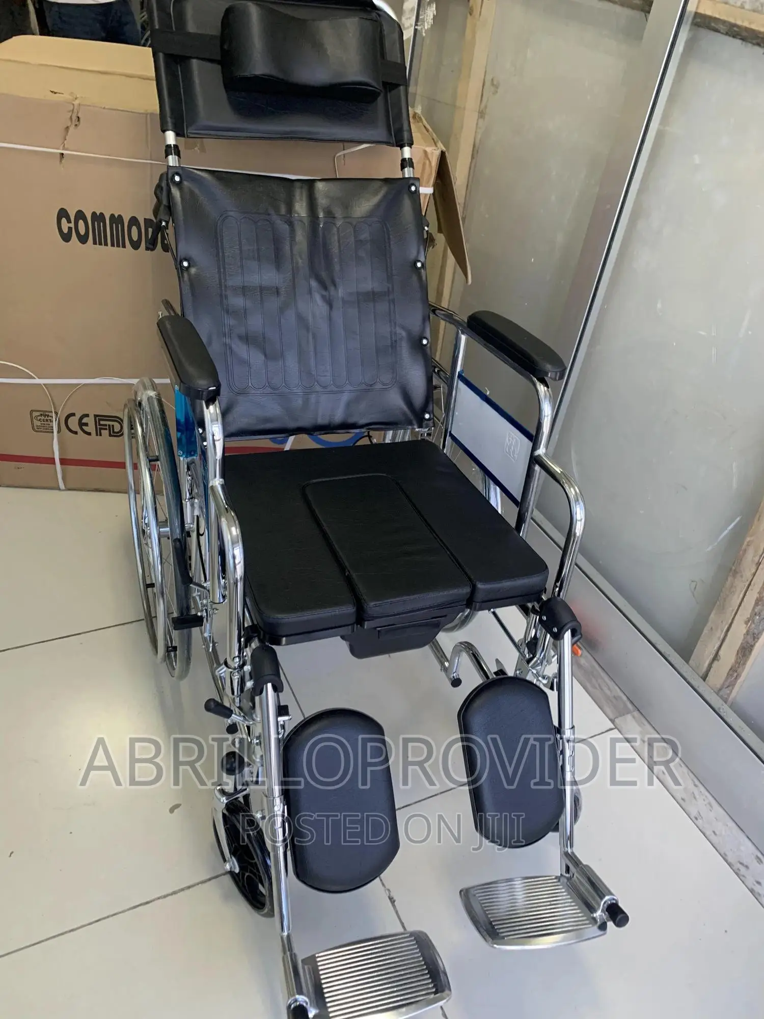 Recliner Cum Commode Wheelchair