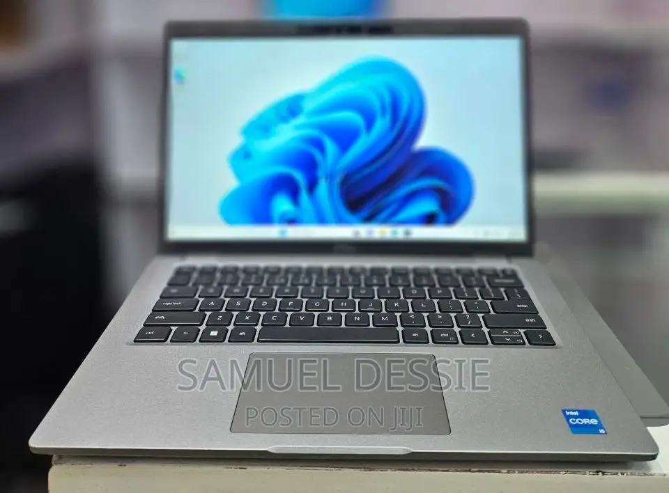 New Laptop Dell Inspiron 15 3541 16GB Intel Core I5 SSD 512GB