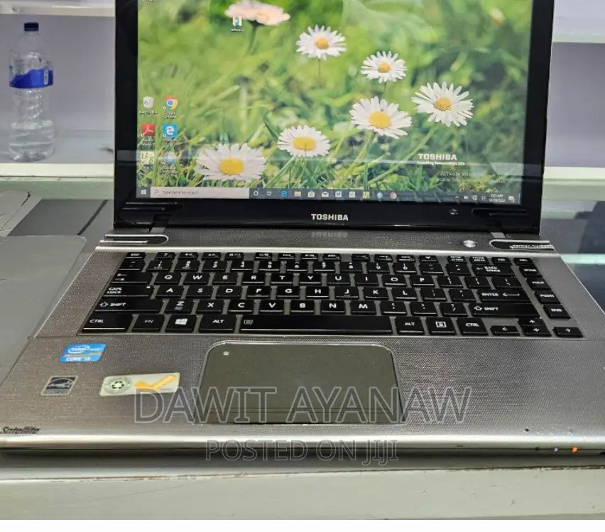 New Laptop Toshiba 6GB Intel Core I5 HDD 750GB