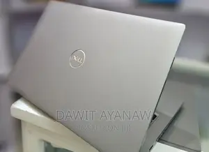 New Laptop Dell 16GB Intel Core I5 SSD 512GB