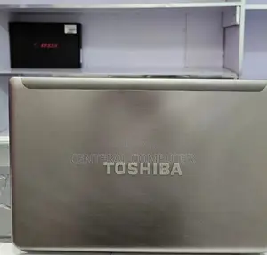 Photo - New Laptop Toshiba Satellite C850 6GB Intel Core I5 HDD 700GB