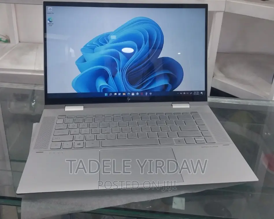 New Laptop HP Envy X360 16GB Intel Core I5 SSD 512GB