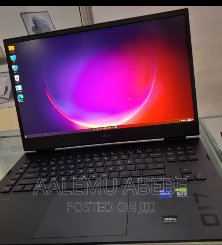 New Laptop HP Omen 17 16GB Intel Core I7 SSD 2T