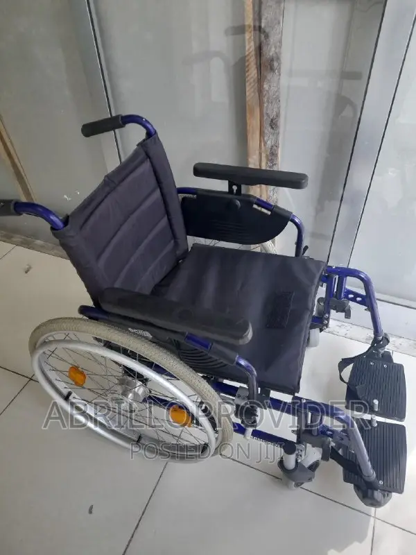 Everest Jennings Traveler L4 Wheelchair,Wheelchair