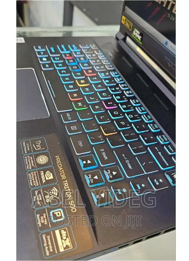 New Laptop Acer Predator Triton 500 SE 16GB Intel Core I7 SSD 1T