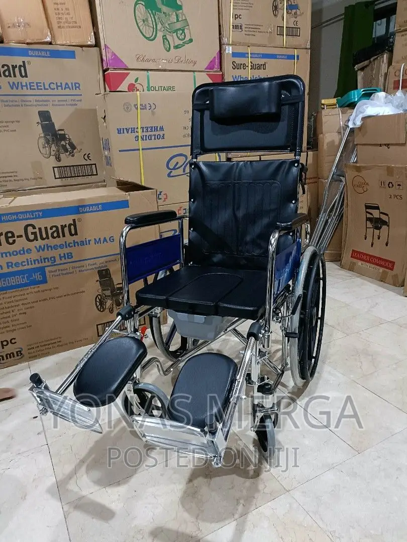 Wheelchair_optimum Sitting Comfort With Leg Hand Rests.
