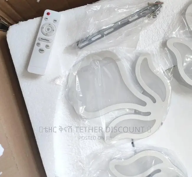 LED Dimmable Flower Shape Light ከውጪ የገባ የጣራ መብራት ጌጥ 70by70cm