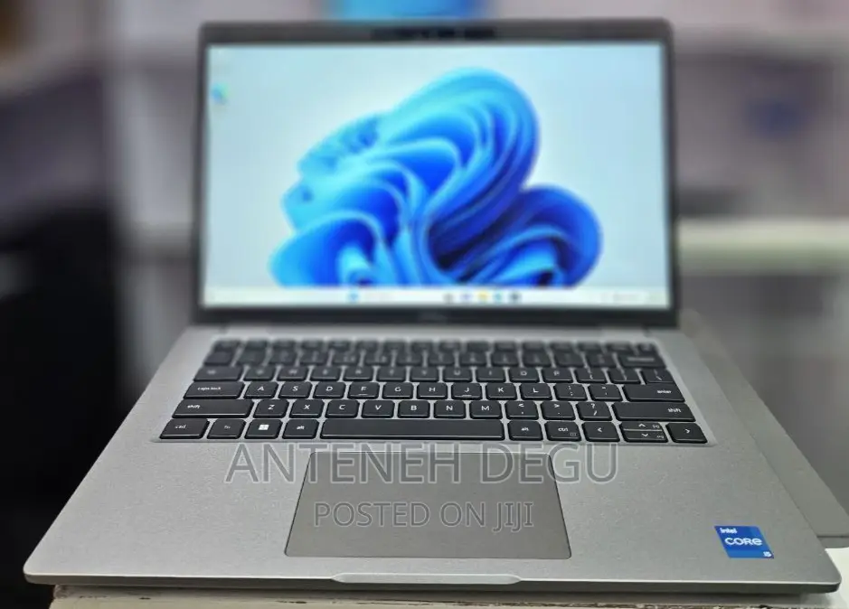 New Laptop Dell Latitude 5440 16GB Intel Core I5 SSD 512GB