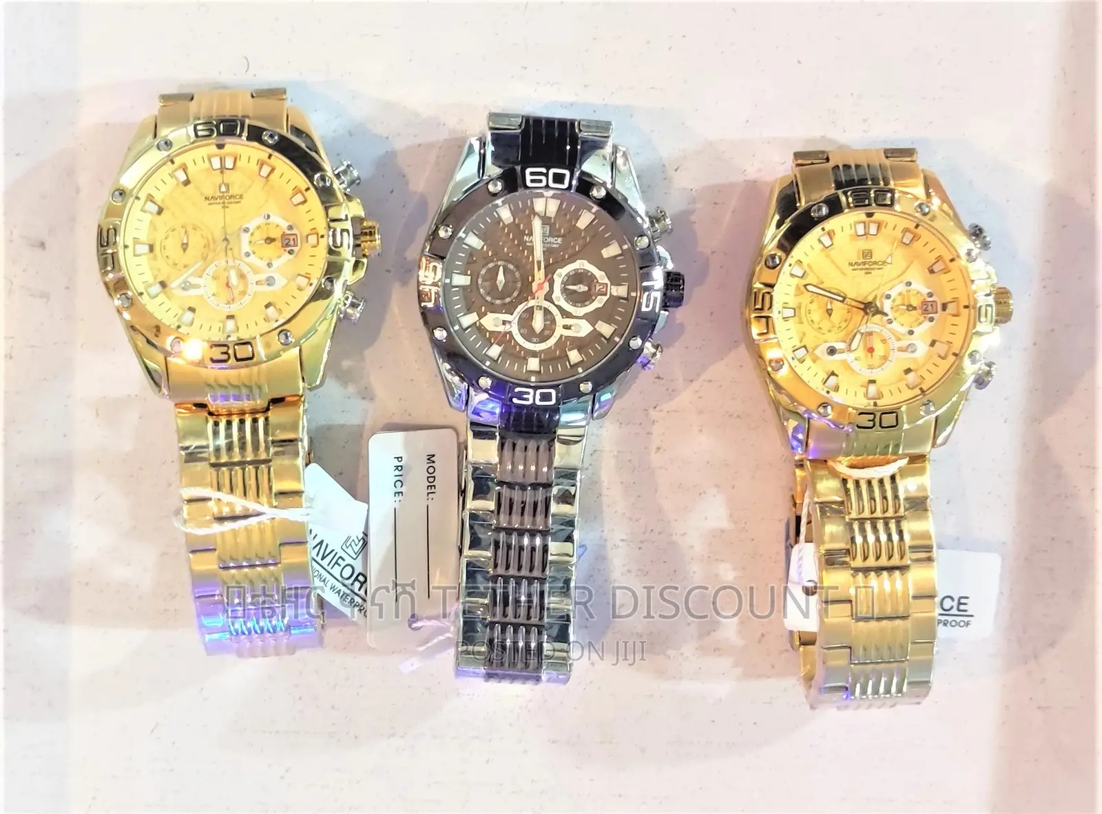 Naviforce Men’S Quartz Watch(ቅናሽ)የወንድ ሰዓት Gold Silver NF8019