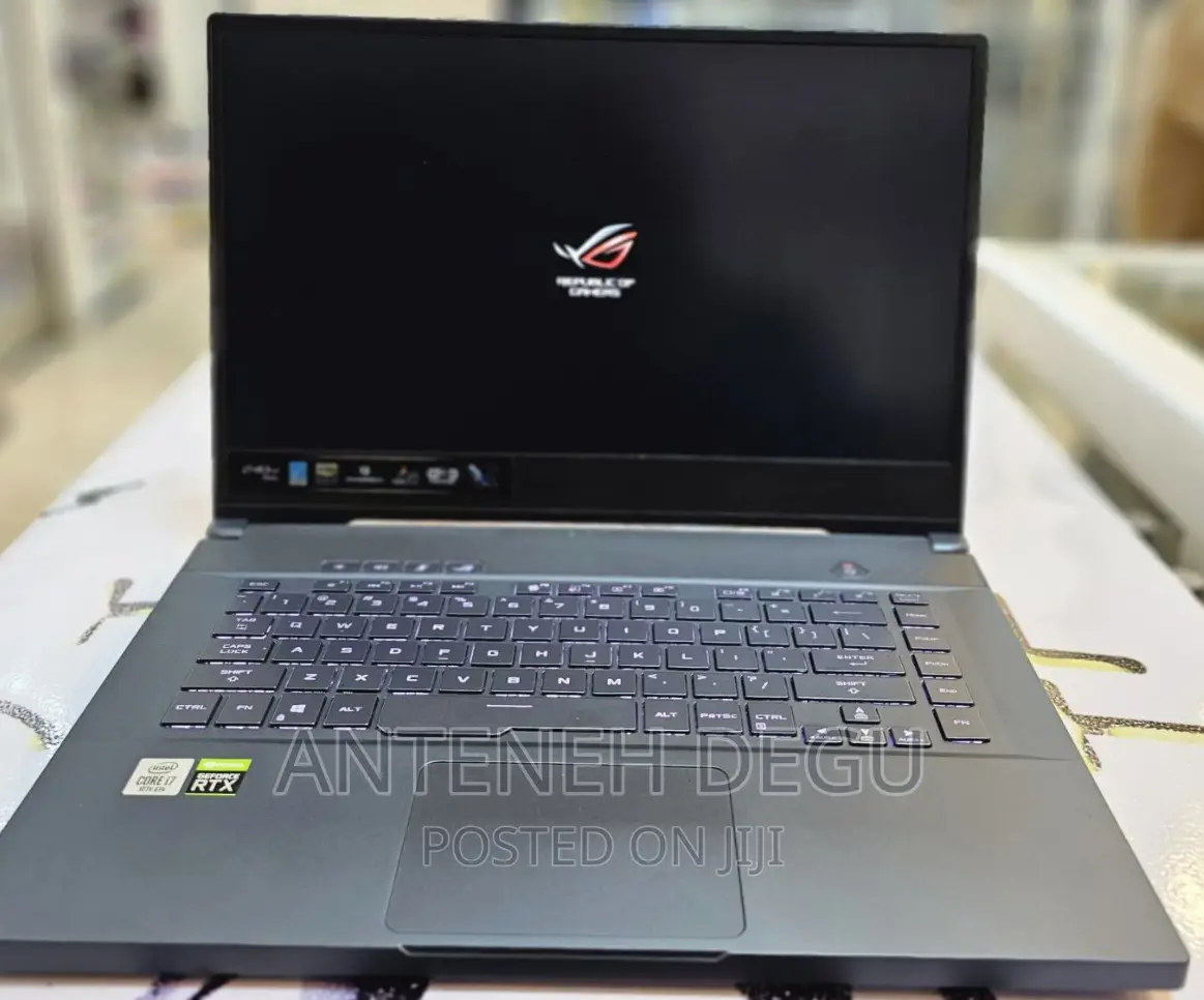 New Laptop Asus ROG Zephyrus G15 16GB Intel Core I7 SSD 1T