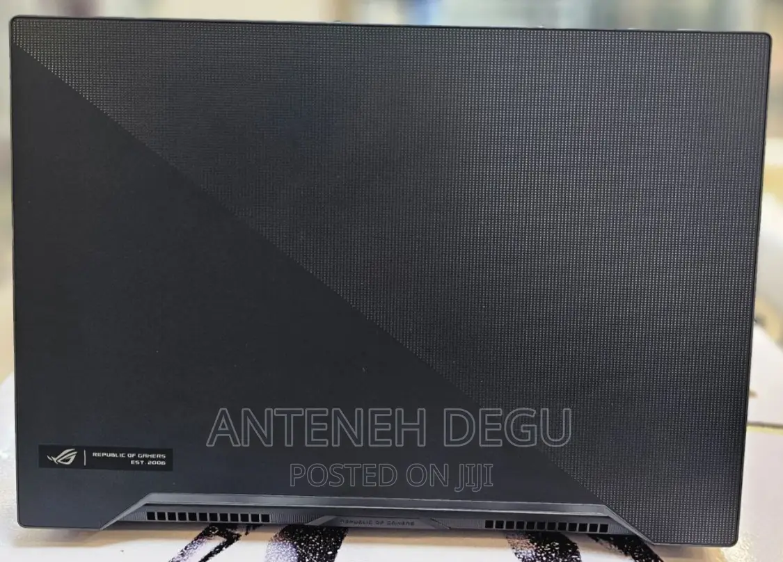 New Laptop Asus ROG Zephyrus G15 16GB Intel Core I7 SSD 1T