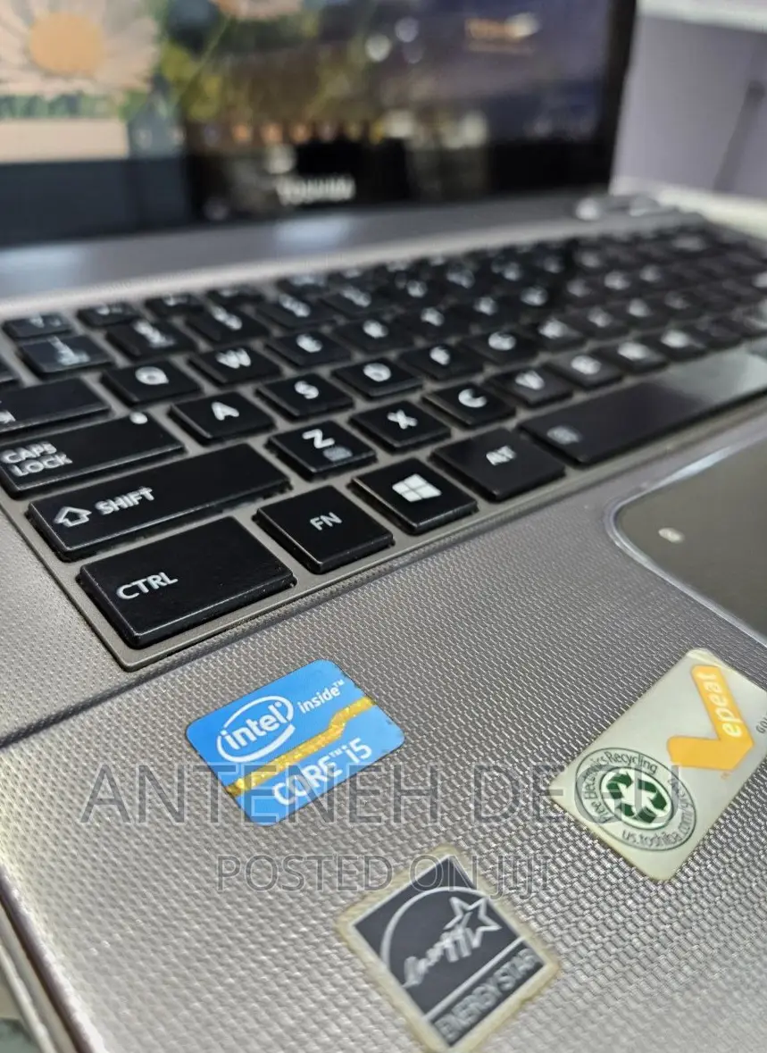 New Laptop Toshiba Satellite C665 6GB Intel Core I5 HDD 750GB