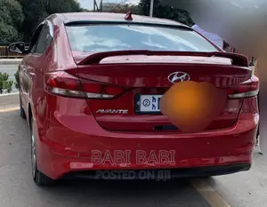 Hyundai Avante 2017 Red