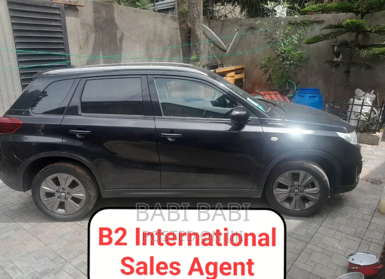 Suzuki Vitara 2020 Matt Black